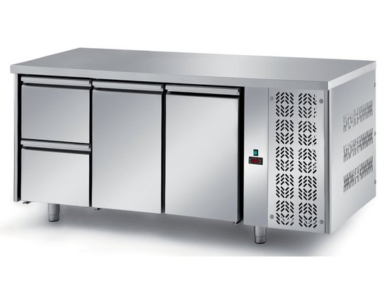 refrigerated ventilated tables with motor, 2 doors and 2 drawers mod. fgm2