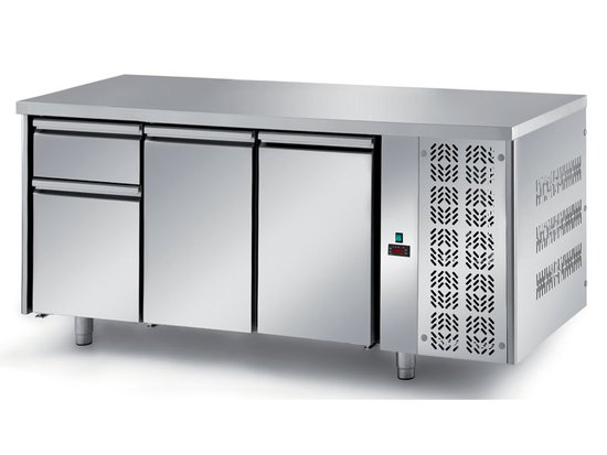 refrigerated ventilated tables with motor, 2 doors and 2 drawers mod. fgm5